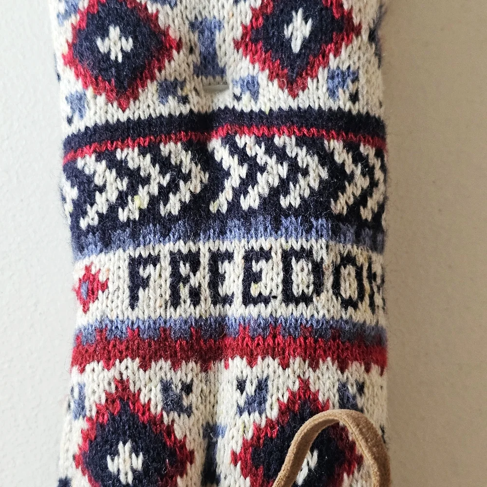 🧤 NWT Muk Luks Fingerless Knit Mittens – Fleece-Lined with Tassels, One Size